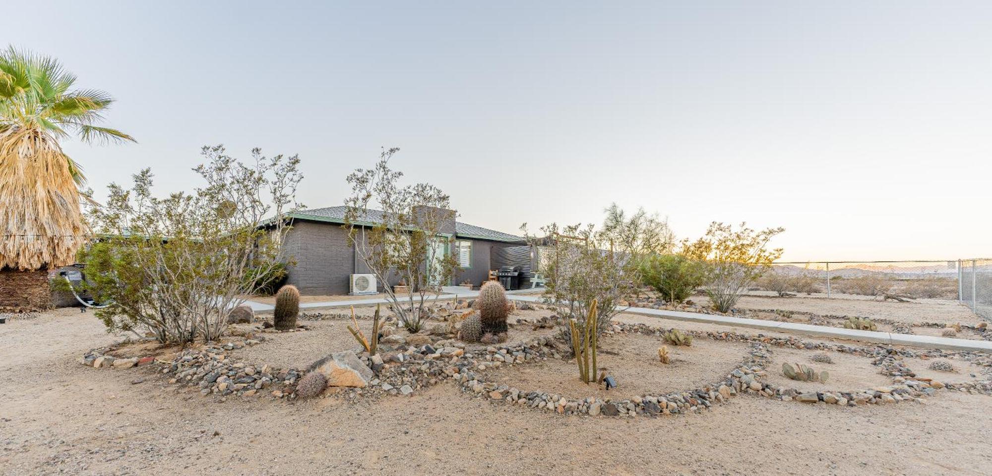 New Property! The Cactus Villas At Joshua Tree National Park - Pool, Hot Tub, Outdoor Shower, Fire Pit Twentynine Palms Dış mekan fotoğraf